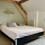La Folie De *