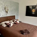 La Folie De Villa Cravent