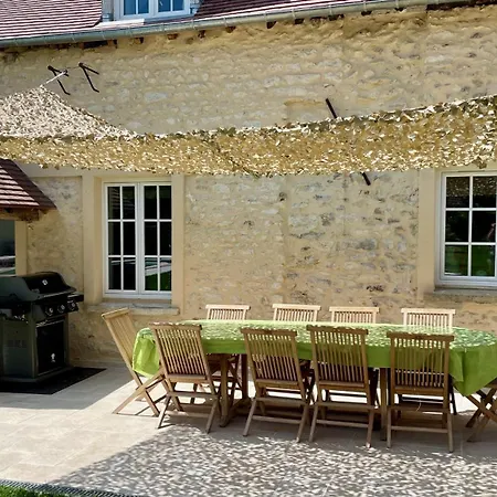 La Folie De Villa *